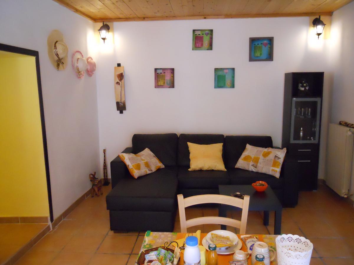 Casa Clotilde Bed & Breakfast Stazzano Luaran gambar